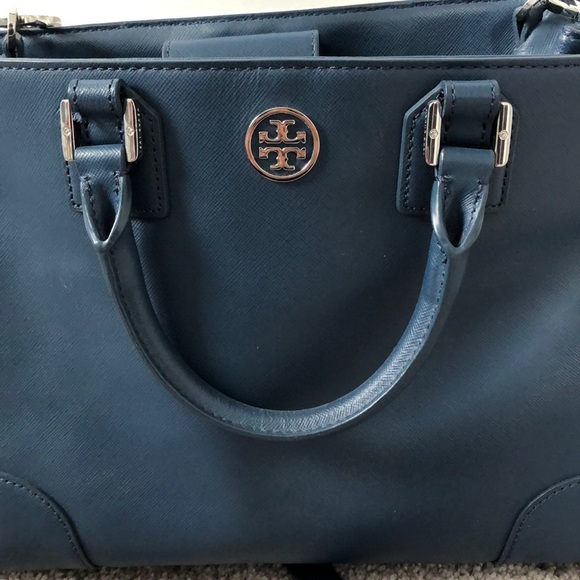 Tory Burch Robinson Triangle Tote in Night Sky - Picture 5 of 8